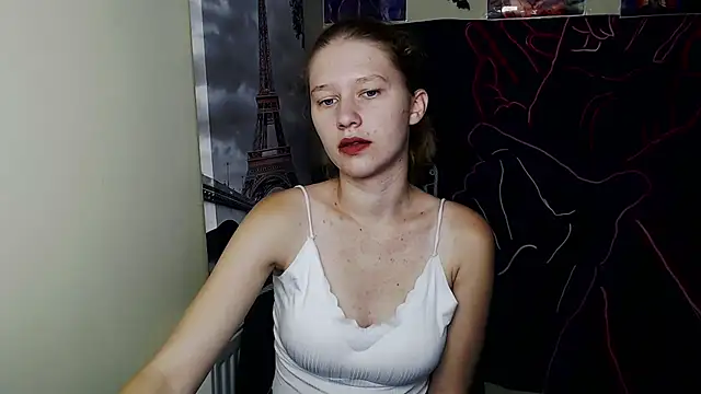 Snapshot of StellaCRL chatting on September 18, 6:34 am StellaCRL online show from September 18, 6:34 am