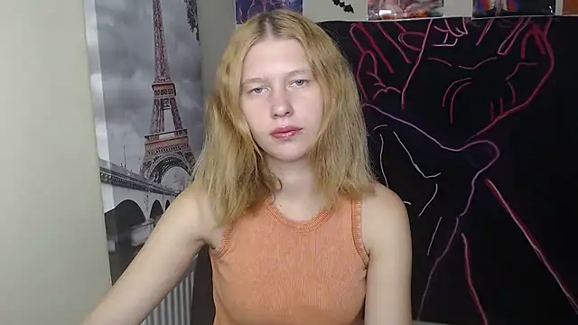 Snapshot of StellaCRL chatting on September 24, 6:34 am StellaCRL online show from September 24, 6:34 am