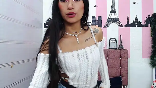 Snapshot of sara_caplerx chatting on October 5, 1:27 pm sara caplerx online show from October 5, 1:27 pm