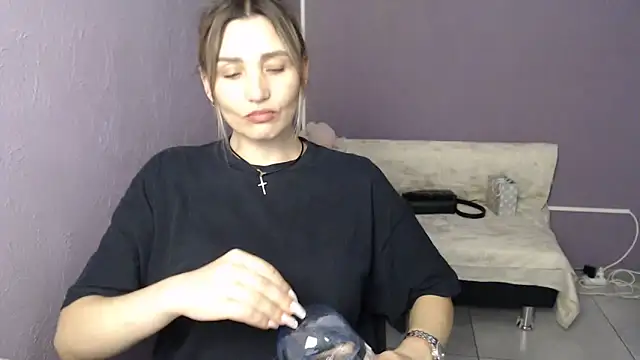 Snapshot of _sexy_lady chatting on September 22, 1:42 pm sexy lady online show from September 22, 1:42 pm