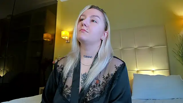 Debbie Taylor online show from October 15, 5:26 pm