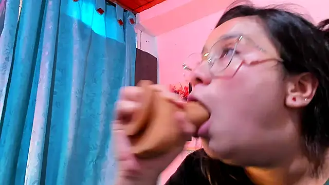 teffy lee online show from October 21, 9:08 pm