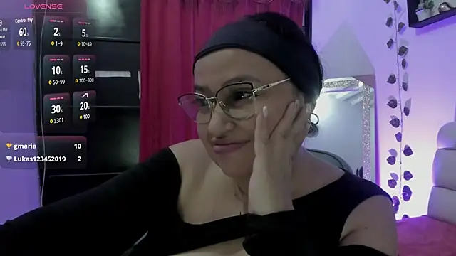 Snapshot of Gia_Nahomi chatting on September 18, 12:53 am Gia Nahomi online show from September 18, 12:53 am