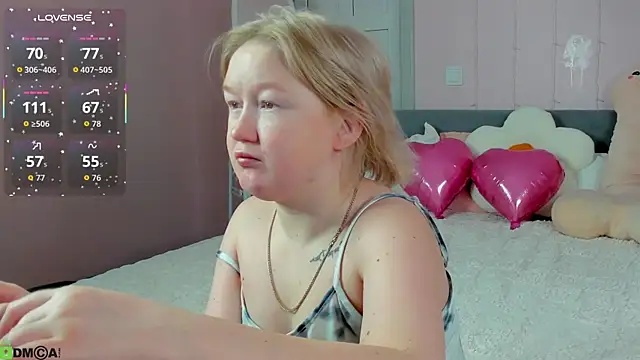 Sara Robinson online show from February 15, 3:09 am