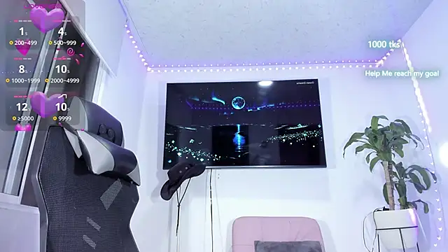 emily palmeer online show from December 1, 10:08 am