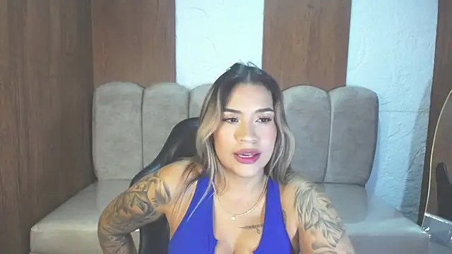  Charlotte v online show from June 26, 4:14 am