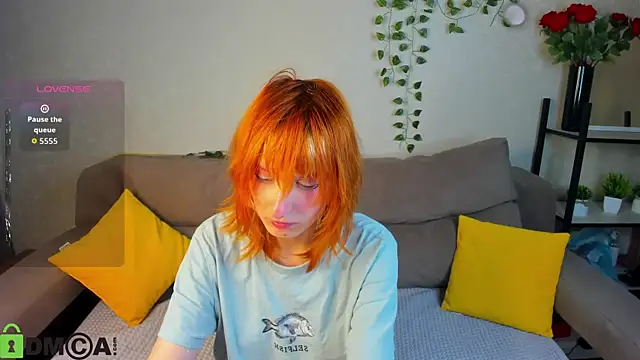 Little Chips online show from November 12, 5:33 pm