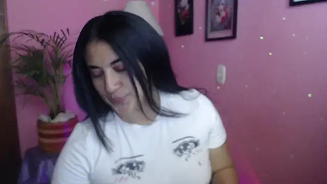 bunnyemilyrose36 online show from February 19, 4:39 pm