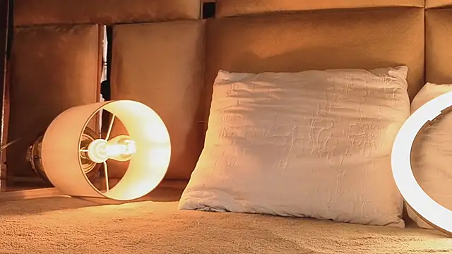 angelinepossy online show from October 10, 10:03 pm