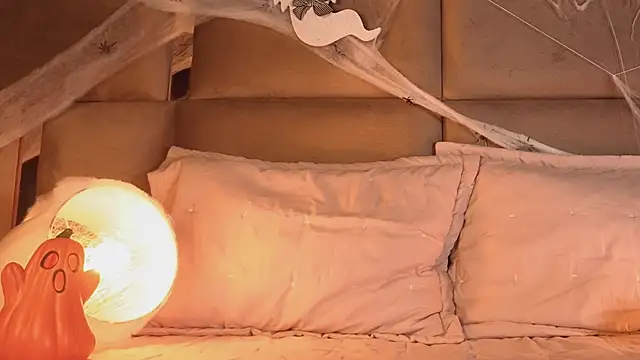 angelinepossy online show from October 26, 9:43 pm