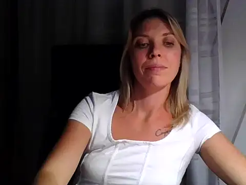 VelvetLove287 online show from September 26, 7:33 pm