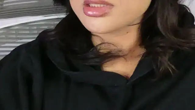 xprettysmilex online show from November 10, 11:22 pm