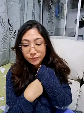 Mia Ruiz online show from October 28, 2:06 am