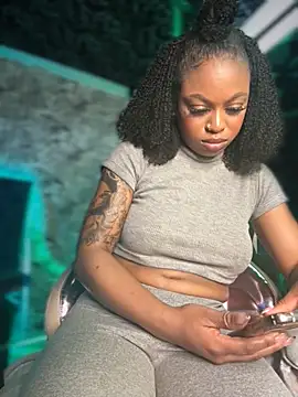 Melany Williams online show from November 11, 5:32 pm