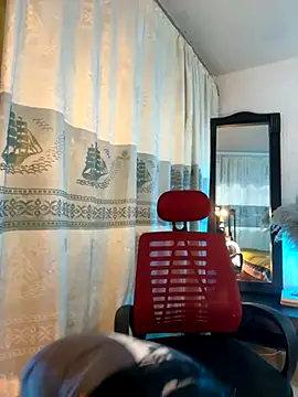 emmily d online show from November 15, 10:11 pm