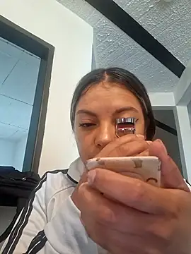 Daila 20  online show from December 2, 12:51 pm