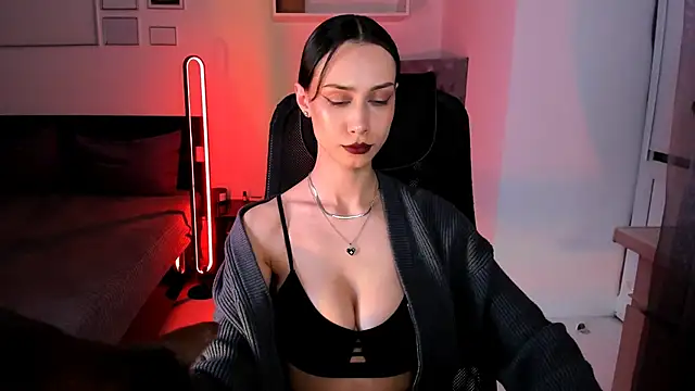 unaericaabistrong online show from April 12, 8:22 pm