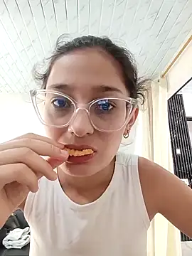 Ary-18 online show from November 27, 2:31 pm