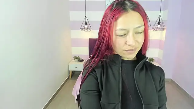 Scarlett  bell online show from February 25, 1:20 pm