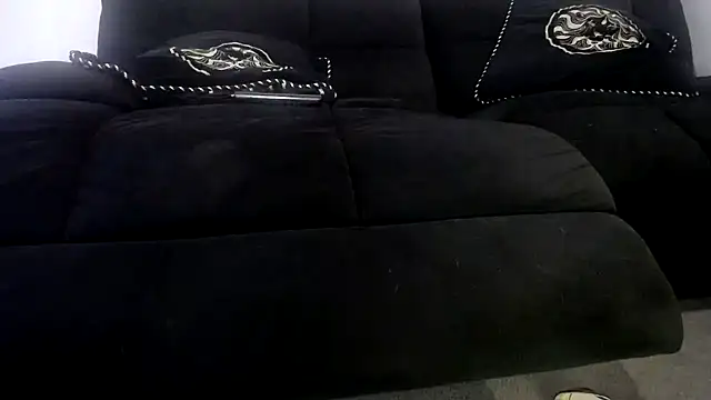 Niquitasparkles online show from November 14, 8:20 pm