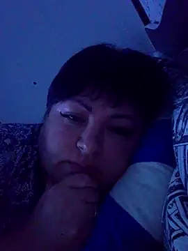 Snapshot of Marina376 chatting on October 16, 5:37 pm Marina376 online show from October 16, 5:37 pm