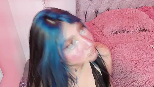 Salem skyler  online show from October 4, 4:07 am