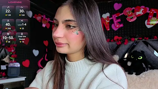 SolBeaumont1 online show from February 18, 7:57 pm