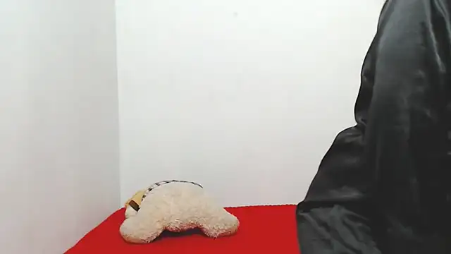 ariellth online show from February 17, 6:51 pm