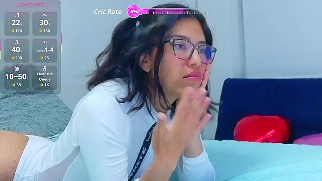  lucysmith online show from October 7, 4:28 am