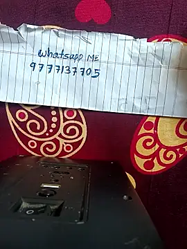 Funqueen001 online show from January 14, 9:58 am