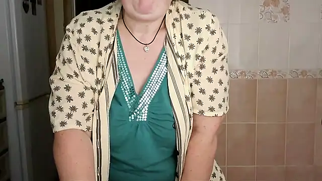 Ettie Tonia online show from February 26, 4:55 am