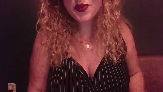 EyesWideShutNL online show from October 22, 8:14 pm