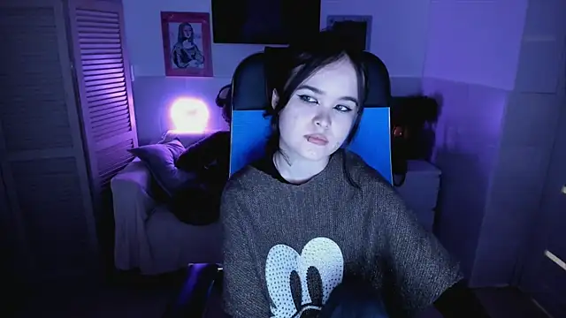 Elainebeness online show from October 14, 7:27 pm