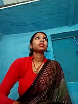 Snapshot of Nisha_Cute chatting on October 13, 2:47 am Nisha Cute online show from October 13, 2:47 am