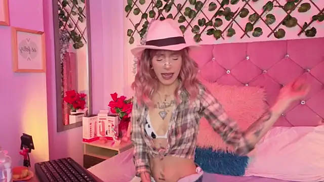 lauren evans96 online show from February 5, 3:53 am