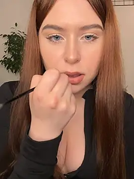  SweetCandyy online show from August 2, 9:18 pm