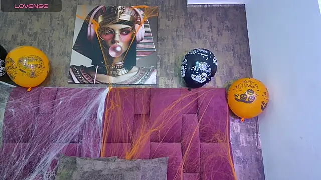 nicole  parker1 online show from October 24, 7:10 pm