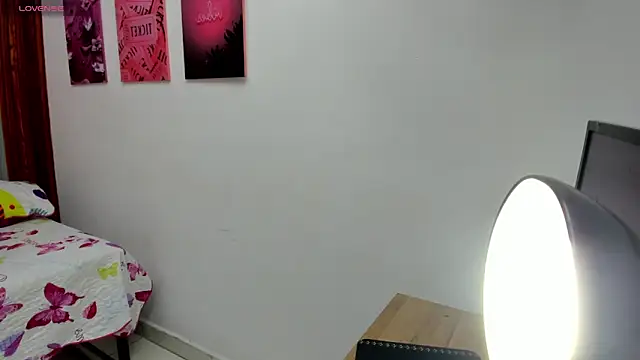 Helen russo online show from April 8, 6:54 pm