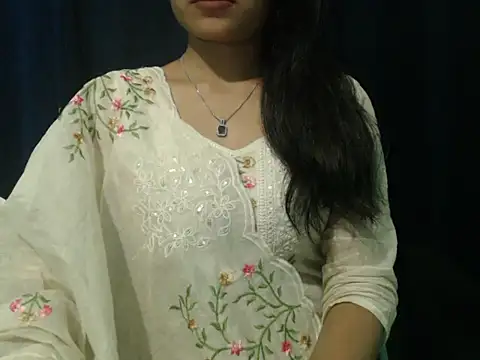 Yashi online show from April 11, 3:16 pm