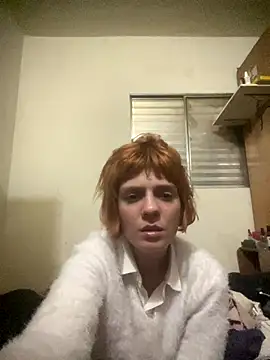 Snapshot of spacegirlll chatting on September 29, 9:42 pm spacegirlll online show from September 29, 9:42 pm