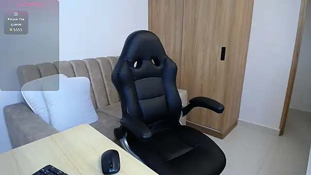 karoll marquez online show from April 7, 12:56 am