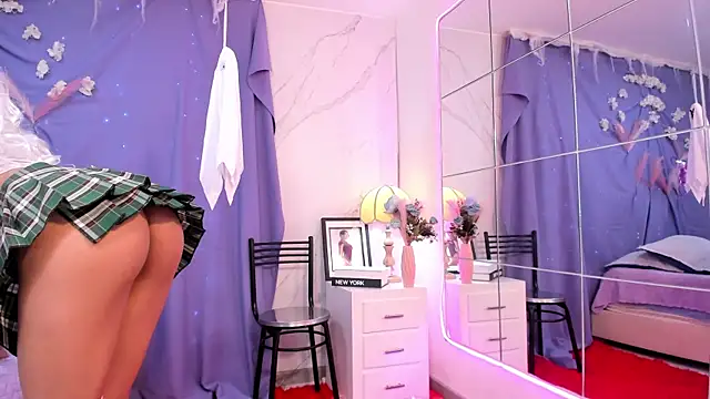 BritneyCollins online show from October 31, 12:20 pm