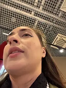 Holly Play online show from October 12, 10:39 am