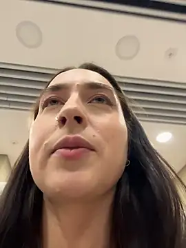 Holly Play online show from February 13, 12:29 pm