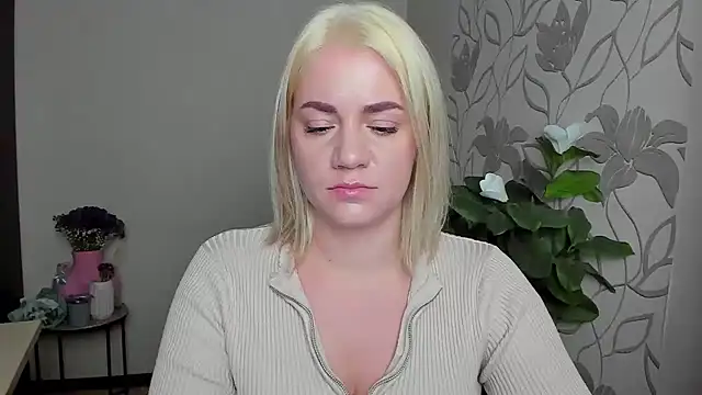 MariaSttone online show from November 5, 9:42 pm