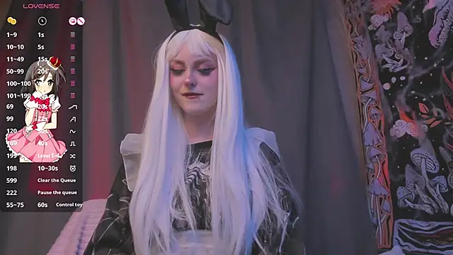 kissthasky online show from November 26, 11:06 pm