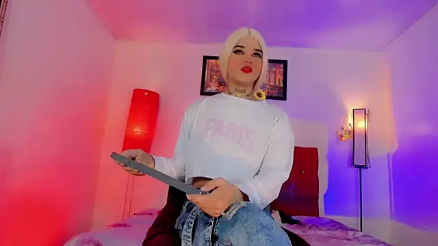 Gabyqueen70 online show from October 21, 3:10 am