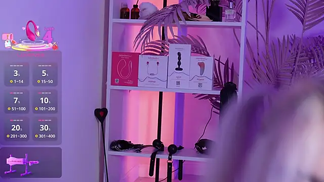 tiffannyjons online show from December 15, 6:02 pm