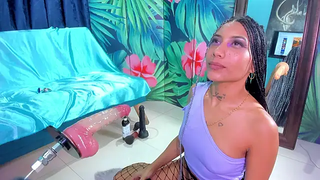 Mieldeluna online show from November 3, 5:11 am