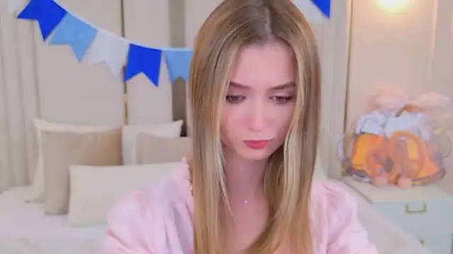 MarybethSnow online show from September 29, 5:07 pm